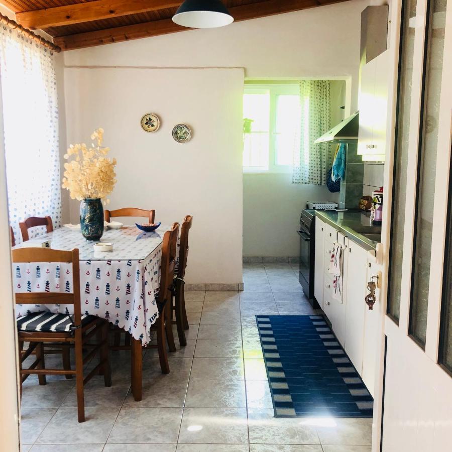 Malou Garden House Near The Beach Glífa Buitenkant foto
